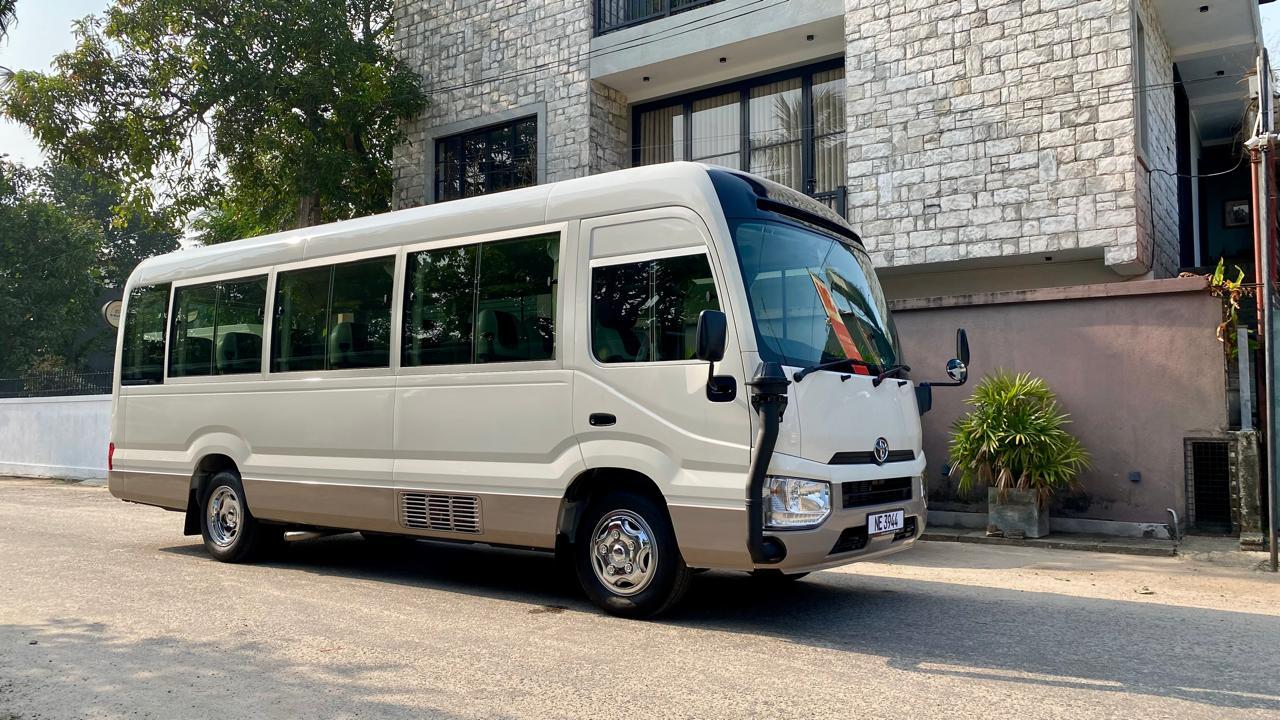 Luxury Coach Executive detail 3
