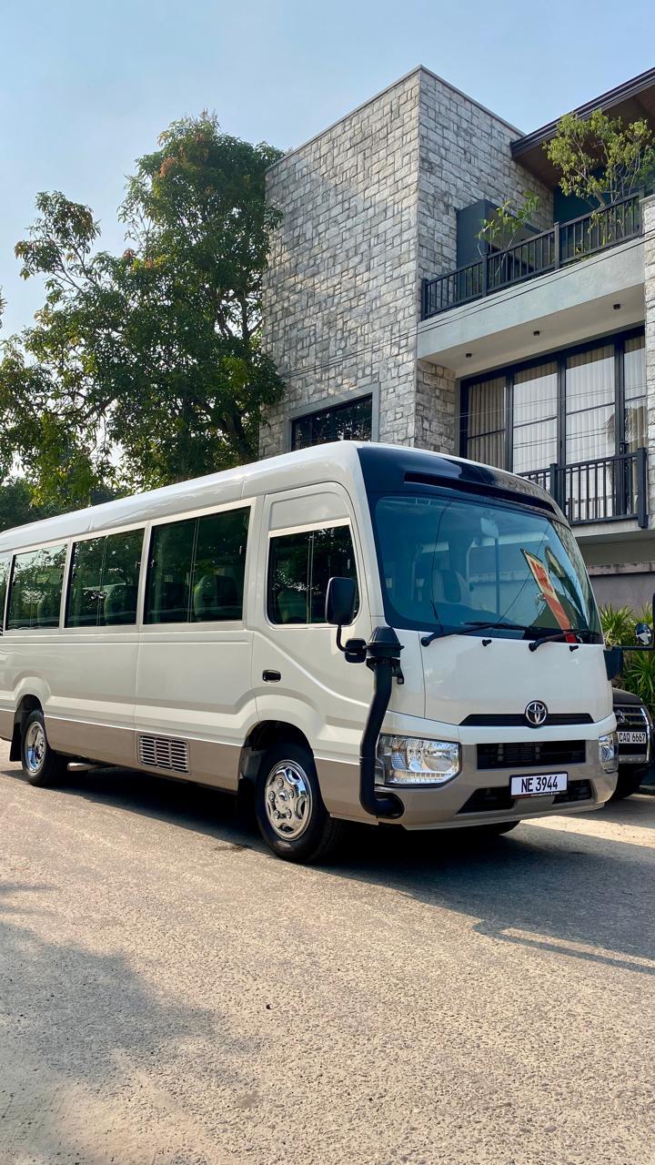 Toyota Coaster Luxury detail 4